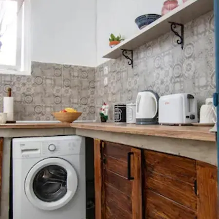 Mascot Bar Street דירה עיר רודוס