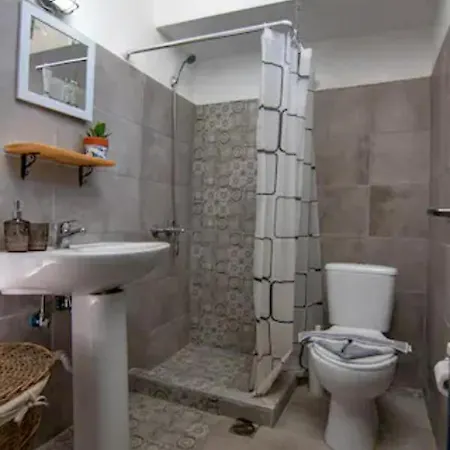 Mascot Bar Street דירה