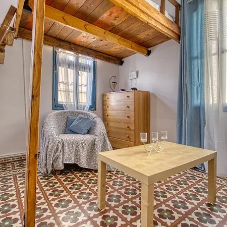 Apartman Mascot Bar Street *