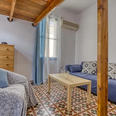 Apartman Mascot Bar Street Rhodes City